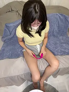 Tsukasa-xo online show from February 7, 2025, 11:34 am