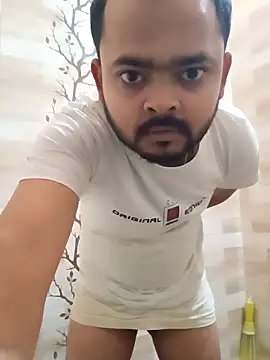 Snapshot of guavam65 chatting on March 2, 2026, 6:37 pm guavam65 online show from March 2, 2026, 6:37 pm