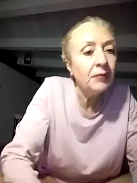 divinaerotica online show from November 25, 2025, 5:35 pm