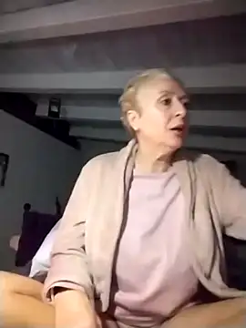 divinaerotica online show from December 16, 2025, 8:57 pm