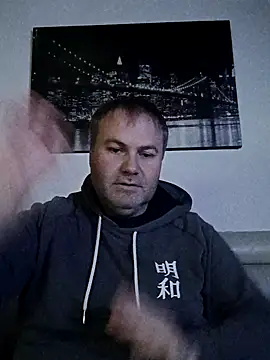 Pourleplasirs online show from December 21, 2025, 10:43 pm