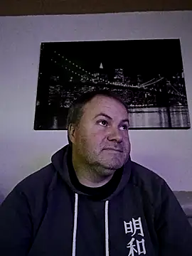 Pourleplasirs online show from December 20, 2025, 11:29 pm