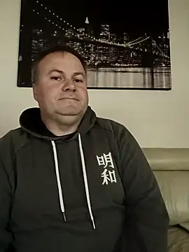 Pourleplasirs online show from November 24, 2025, 9:37 pm