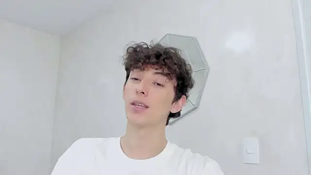 miketwink online show from January 18, 2026, 7:39 pm