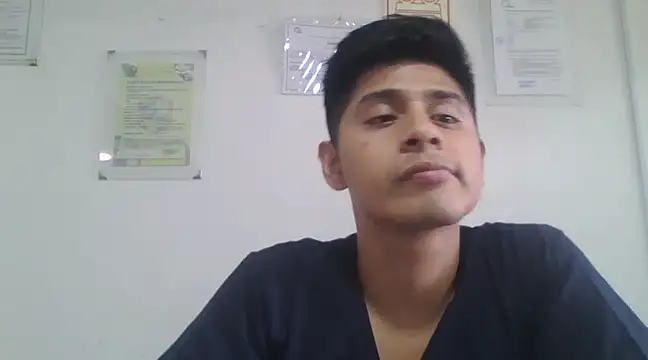 latinhotboy69 online show from March 15, 2025, 6:32 pm