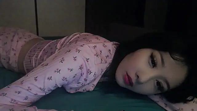 Snapshot of Fudzik0 chatting on February 2, 2026, 3:16 am Fudzik0 online show from February 2, 2026, 3:16 am