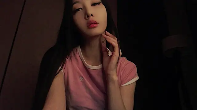 Snapshot of Fudzik0 chatting on February 20, 2026, 3:25 am Fudzik0 online show from February 20, 2026, 3:25 am