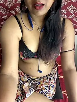 Snapshot of Cute_Jiyaa chatting on February 14, 2026, 6:41 pm Cute Jiyaa online show from February 14, 2026, 6:41 pm