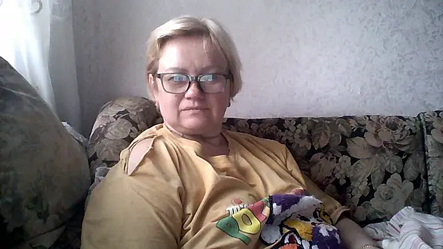Mayya4321 online show from May 9, 2026, 7:12 am