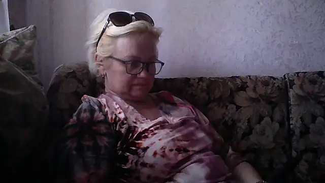 Mayya4321 online show from May 26, 2026, 8:01 am