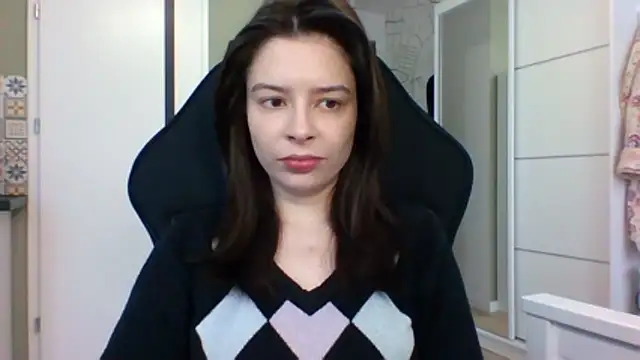 LariceSexy online show from January 14, 2026, 1:04 pm