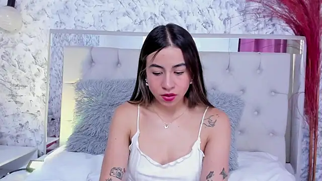 Snapshot of Ariana_greenblat chatting on October 20, 2025, 4:18 pm Ariana greenblat online show from October 20, 2025, 4:18 pm