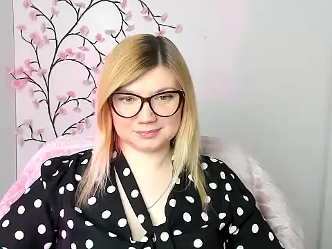 Lola moree online show from March 12, 2026, 12:53 pm