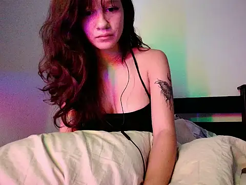Snapshot of olivia5083 chatting on September 22, 2025, 3:56 am olivia5083 online show from September 22, 2025, 3:56 am