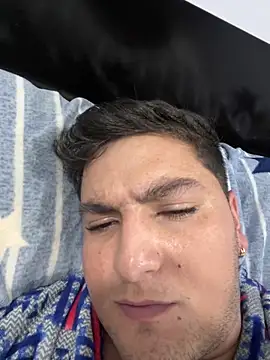 Snapshot of Dantee_Stone chatting on February 18, 2025, 5:09 am Dantee Stone online show from February 18, 2025, 5:09 am