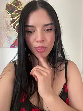 eileensophi online show from October 3, 2025, 8:43 pm