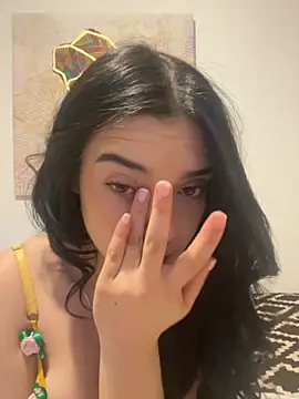 eileensophi online show from September 28, 2025, 5:58 am