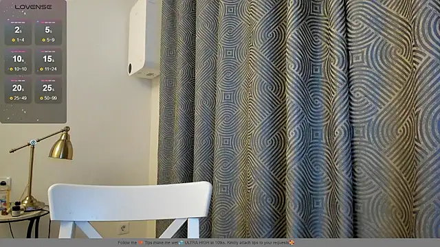 Snapshot of Hustle_Babyy chatting on February 24, 2026, 7:15 pm Hustle Babyy online show from February 24, 2026, 7:15 pm