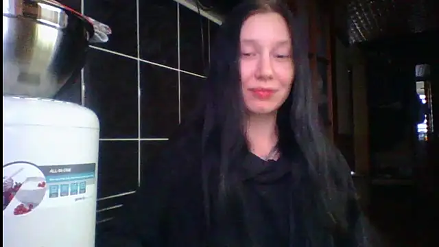 Snapshot of RussNocturnal chatting on December 2, 2025, 7:43 am RussNocturnal online show from December 2, 2025, 7:43 am