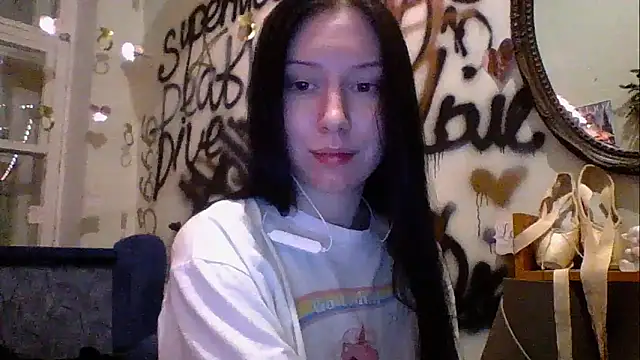 Snapshot of RussNocturnal chatting on February 9, 2025, 6:26 pm RussNocturnal online show from February 9, 2025, 6:26 pm