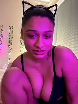 Cristinasunny online show from October 25, 2025, 1:27 am