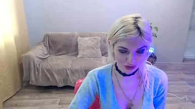 Snapshot of SexyBeatriice chatting on February 16, 2026, 7:29 am SexyBeatriice online show from February 16, 2026, 7:29 am