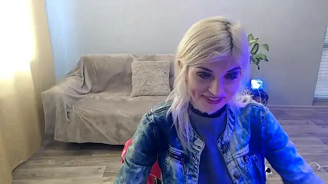 Snapshot of SexyBeatriice chatting on February 10, 2026, 7:18 am SexyBeatriice online show from February 10, 2026, 7:18 am