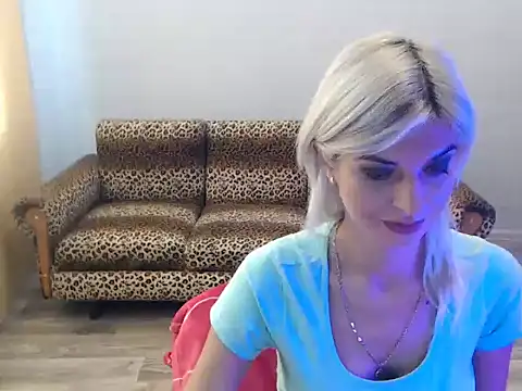 SexyBeatriice online show from September 27, 2025, 6:30 am