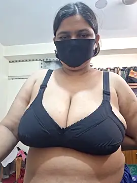 Snapshot of sona-pakhi01 chatting on September 10, 2025, 5:45 pm sona-pakhi01 online show from September 10, 2025, 5:45 pm
