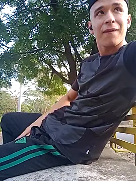 arevalo1124 online show from October 2, 2025, 9:51 pm