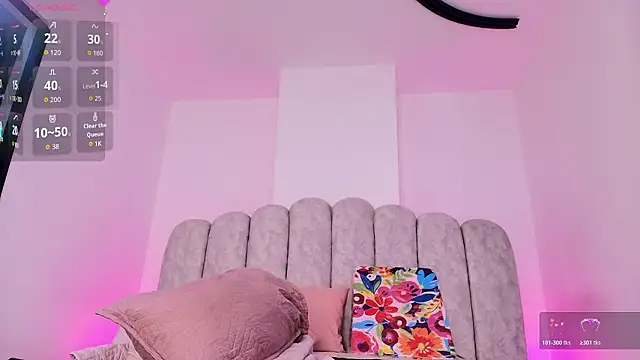 Snapshot of sharlott_miller chatting on February 16, 2026, 3:05 am sharlott miller online show from February 16, 2026, 3:05 am