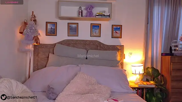 Snapshot of Marivimichel1 chatting on February 26, 2026, 10:10 pm Marivimichel1 online show from February 26, 2026, 10:10 pm