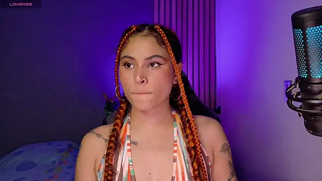 Snapshot of Marivimichel1 chatting on November 1, 2025, 7:08 pm Marivimichel1 online show from November 1, 2025, 7:08 pm