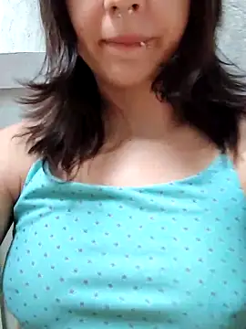 Snapshot of Maiden-Hot chatting on February 16, 2026, 7:56 pm Maiden-Hot online show from February 16, 2026, 7:56 pm