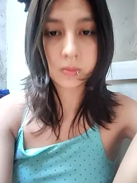 Snapshot of Maiden-Hot chatting on January 17, 2026, 10:02 pm Maiden-Hot online show from January 17, 2026, 10:02 pm