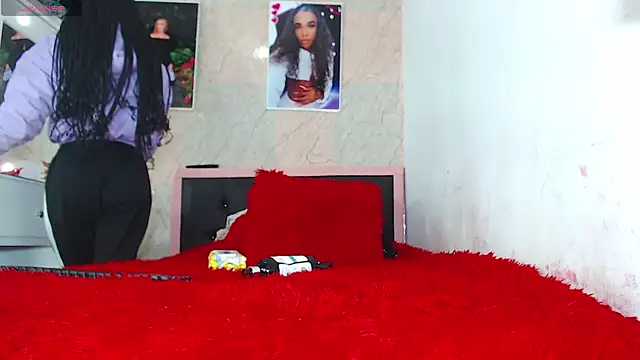 k stormi  online show from April 7, 2026, 12:45 am