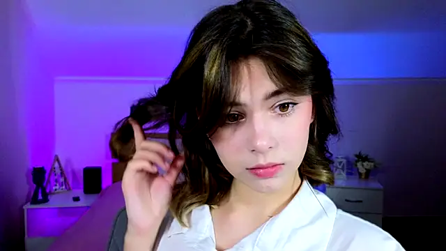 Hotary Yuko online show from March 18, 2025, 1:55 pm