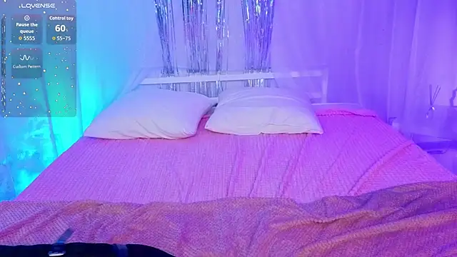 Snapshot of Hotary_Yuko chatting on December 19, 2025, 4:05 am Hotary Yuko online show from December 19, 2025, 4:05 am