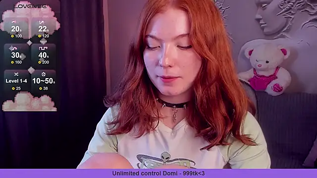 SophieOuld online show from March 11, 2025, 9:02 am