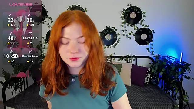 SophieOuld online show from March 4, 2025, 3:22 am