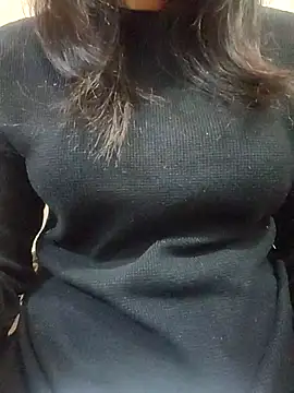 Snapshot of pora-34 chatting on December 17, 2025, 10:53 am pora-34 online show from December 17, 2025, 10:53 am