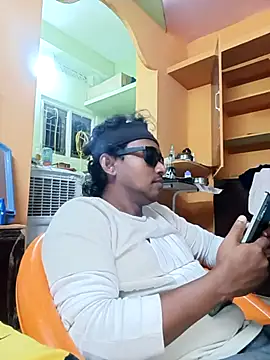 bigcock thick online show from February 14, 2026, 4:51 pm