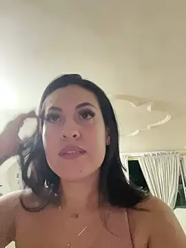 Snapshot of Kamila_angel chatting on May 16, 2026, 4:00 am Kamila angel online show from May 16, 2026, 4:00 am