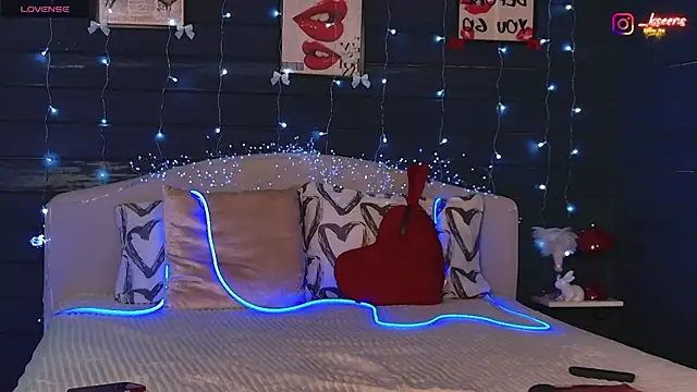 Snapshot of Eseensia chatting on February 15, 2026, 2:23 am Eseensia online show from February 15, 2026, 2:23 am