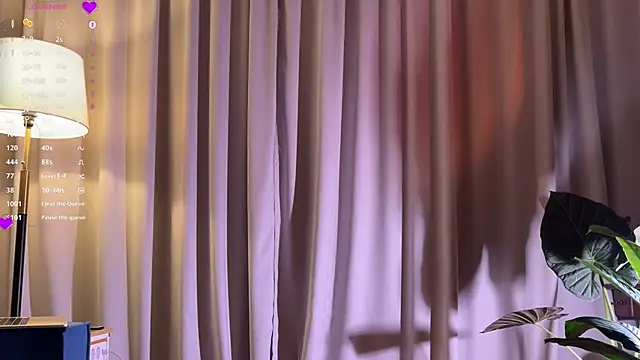 WhiteAnni online show from March 20, 2026, 1:50 am