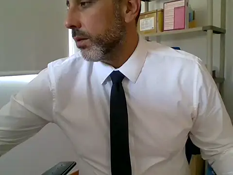 66MA69 online show from September 19, 2025, 11:36 am