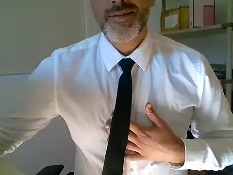 66MA69 online show from September 30, 2025, 9:26 am