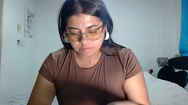 viccky vick online show from July 25, 2026, 3:03 am