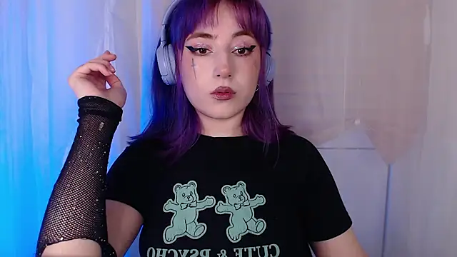 Snapshot of purplewitch chatting on February 19, 2026, 1:30 pm purplewitch online show from February 19, 2026, 1:30 pm