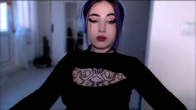 purplewitch online show from November 14, 2025, 9:46 am